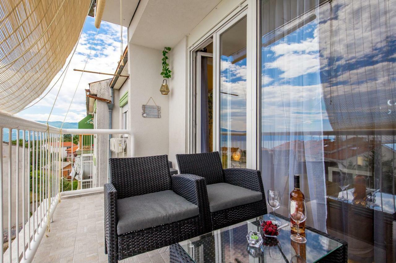 Victory Sea View Apartment Rijeka Extérieur photo